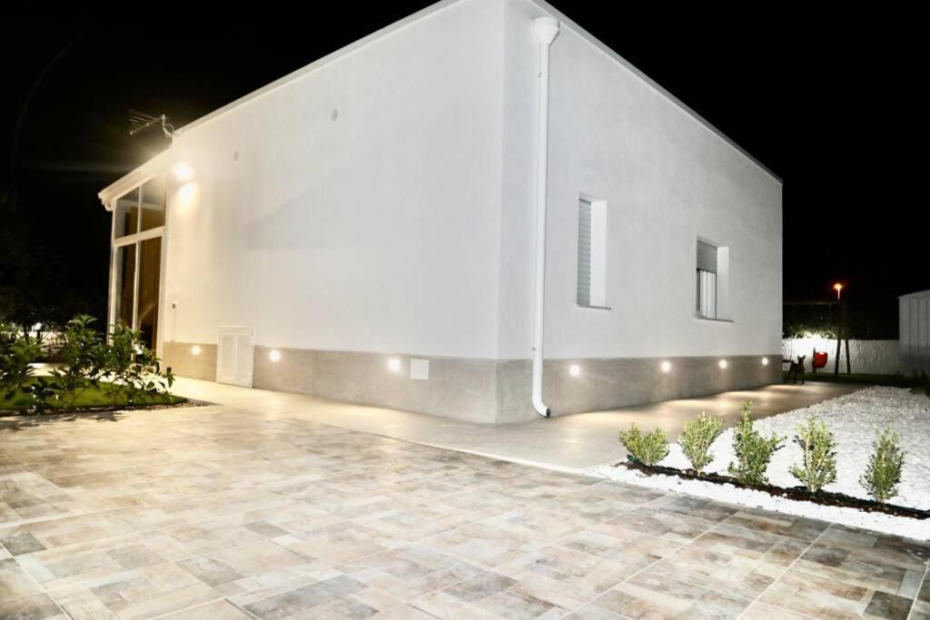 Villa Mare Blue Sr Nuovissima Villa 150M Dal Mare Adatta A Bambini Terrauzza Экстерьер фото